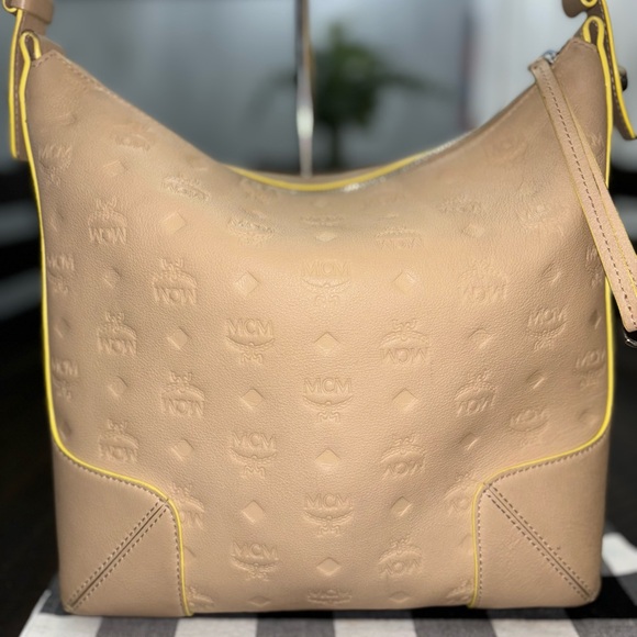 MCM Klara Shoulder leather Bag with Yellow Trim - Picture 14 of 15